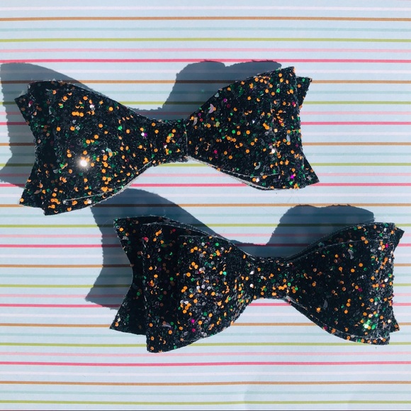 Black Glitter Piggy Tail Hairbows - Picture 3 of 3